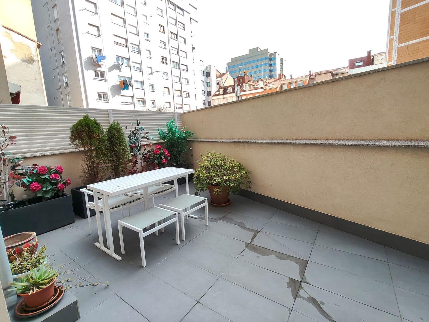 2 sovrum Lägenhet till salu i Gijon med garage - 325 000 € (Ref: 9629658)