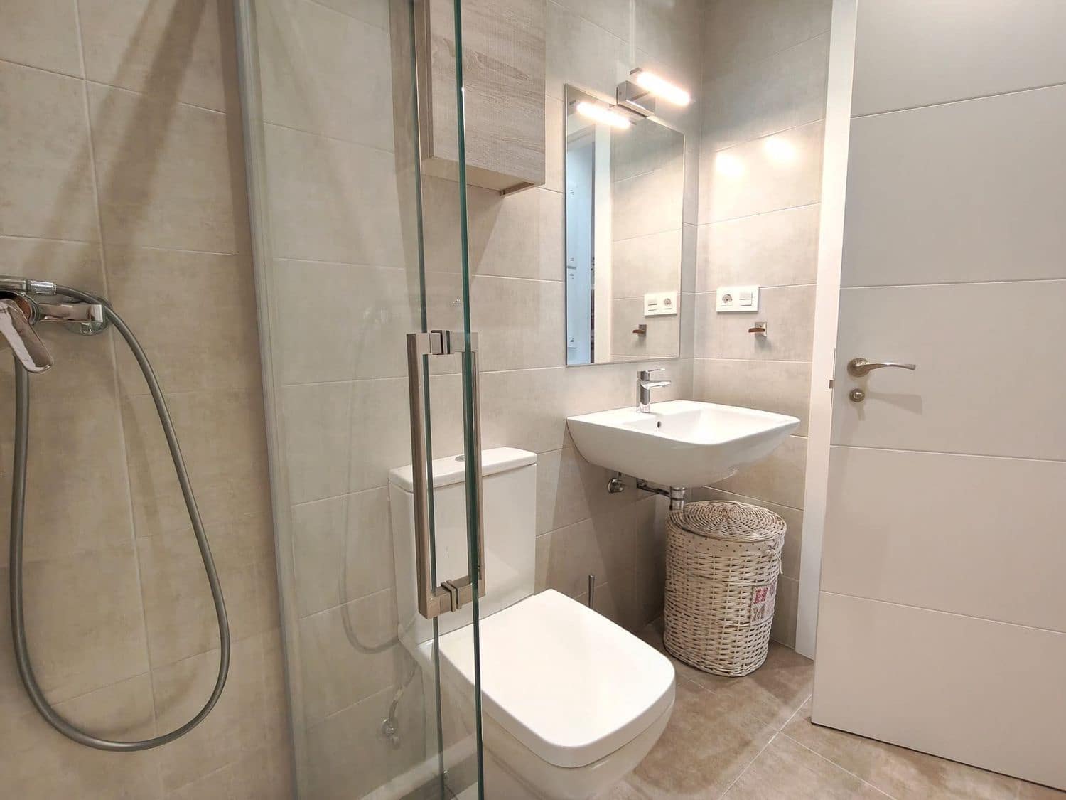 2 sovrum Lägenhet till salu i Gijon med garage - 325 000 € (Ref: 9629658)