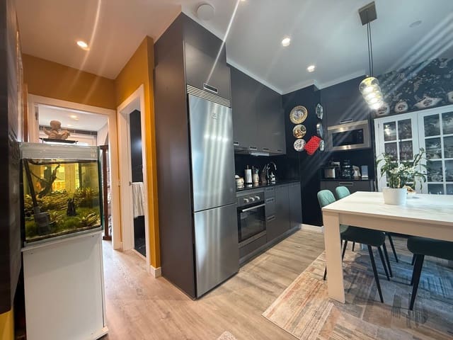 2 chambre Appartement à vendre à Centro Urbano, Gijón avec garage - 379 000 € (Ref: 9636198)