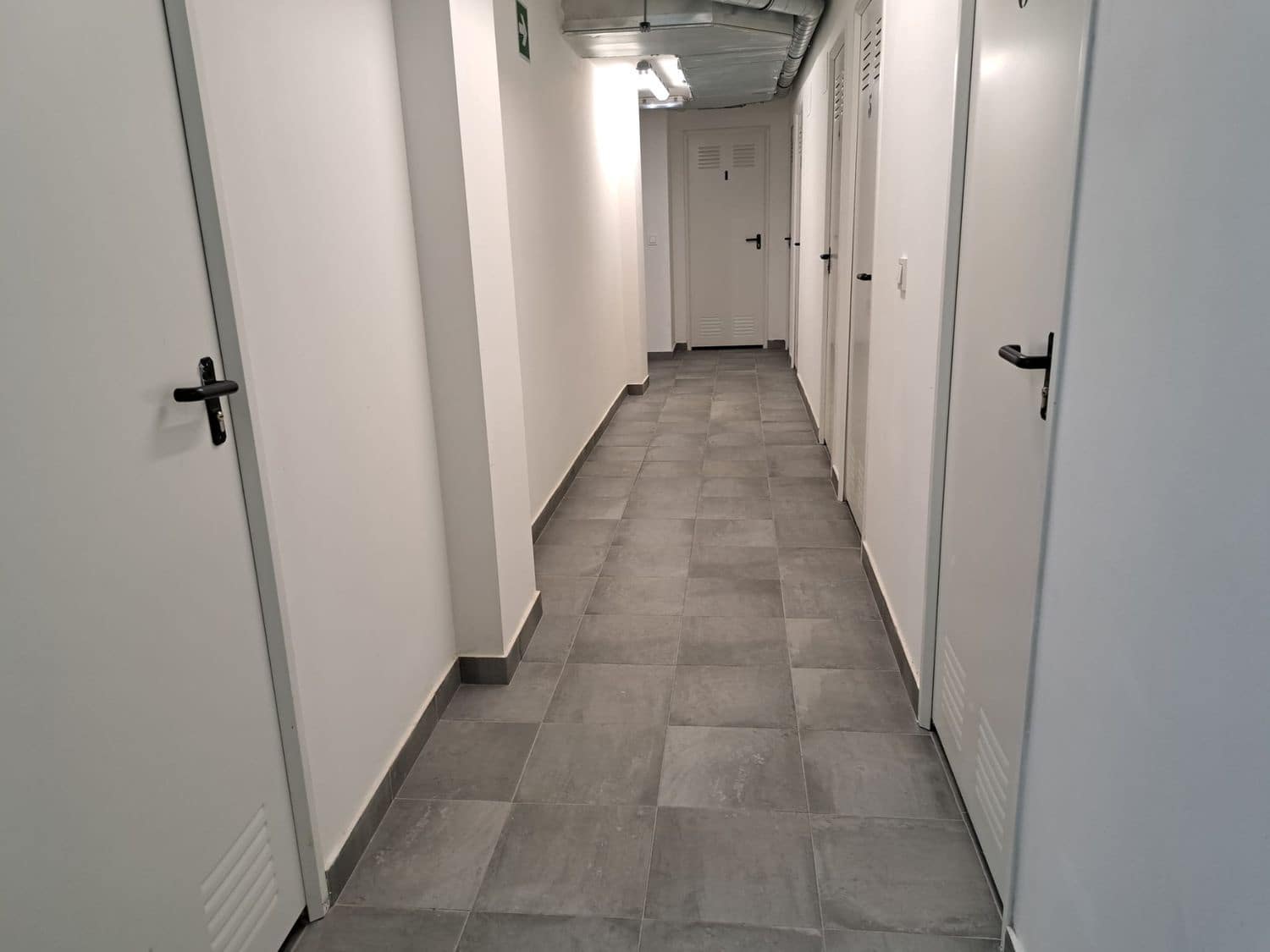 2 bedroom Apartment for sale in Gijon with garage - € 379,000 (Ref: 9636198)