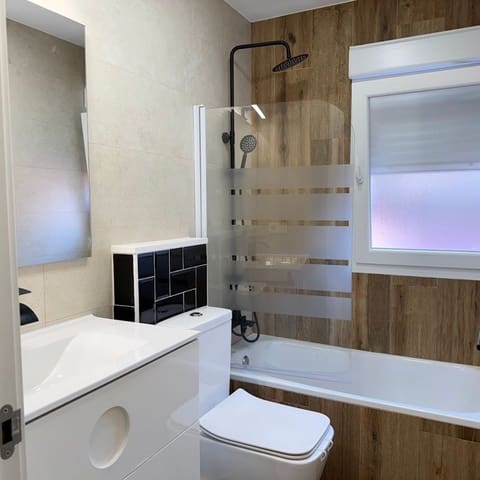 2 sypialnia Apartament do wynajęcia w Centro Urbano, Gijón z garażem - 800 € (Ref: 9636199)