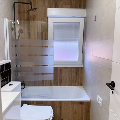 2 sypialnia Apartament do wynajęcia w Centro Urbano, Gijón z garażem - 800 € (Ref: 9636199)