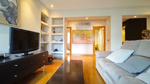 2 makuuhuone Huoneisto myytävänä paikassa Centro Urbano, Gijón mukana 
autotalli - 235 000 € (Ref: 9636200)