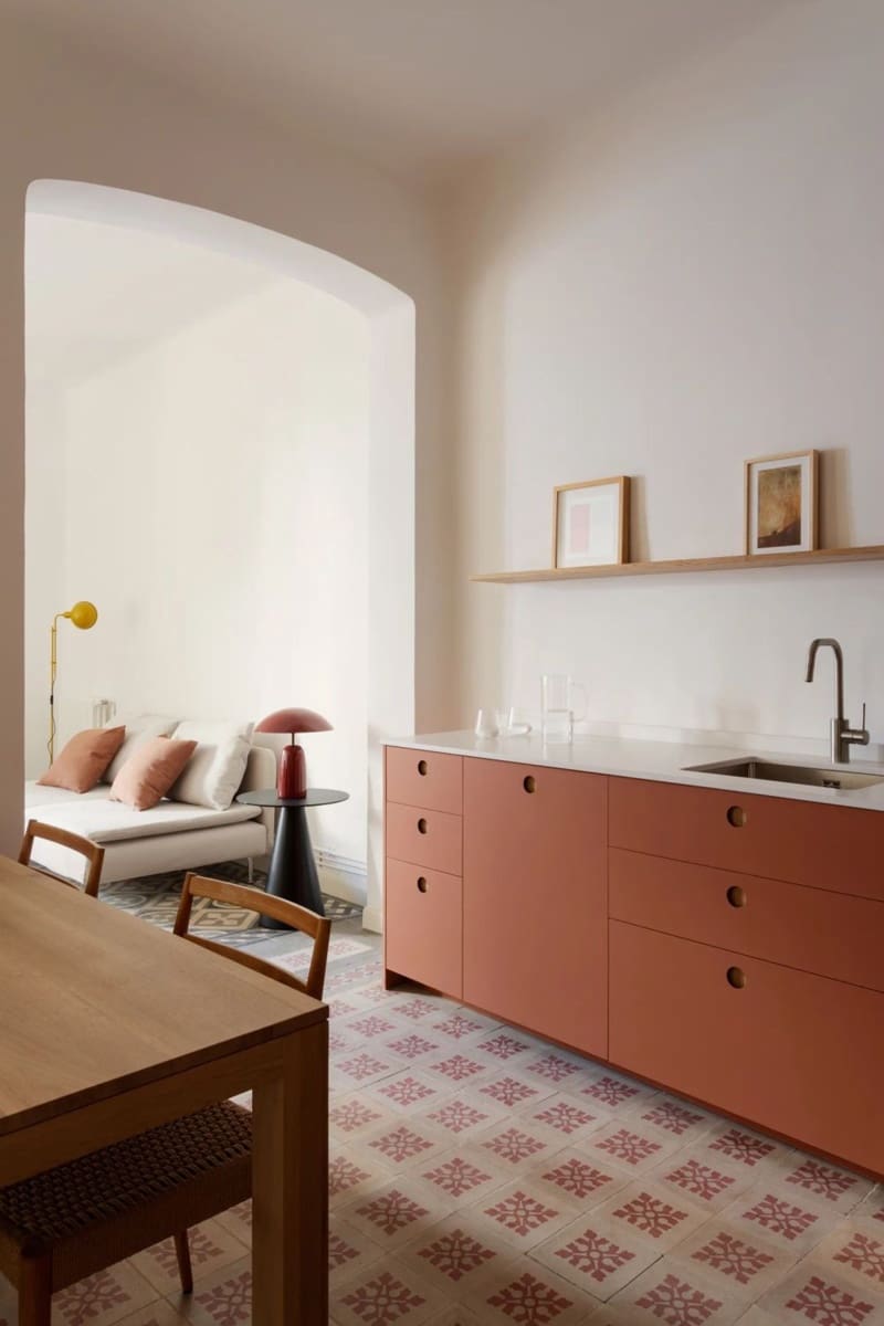 Apartamento de 2 habitaciones en Madrid ciudad en alquiler con garaje - 2.400 € (Ref: 9643674)