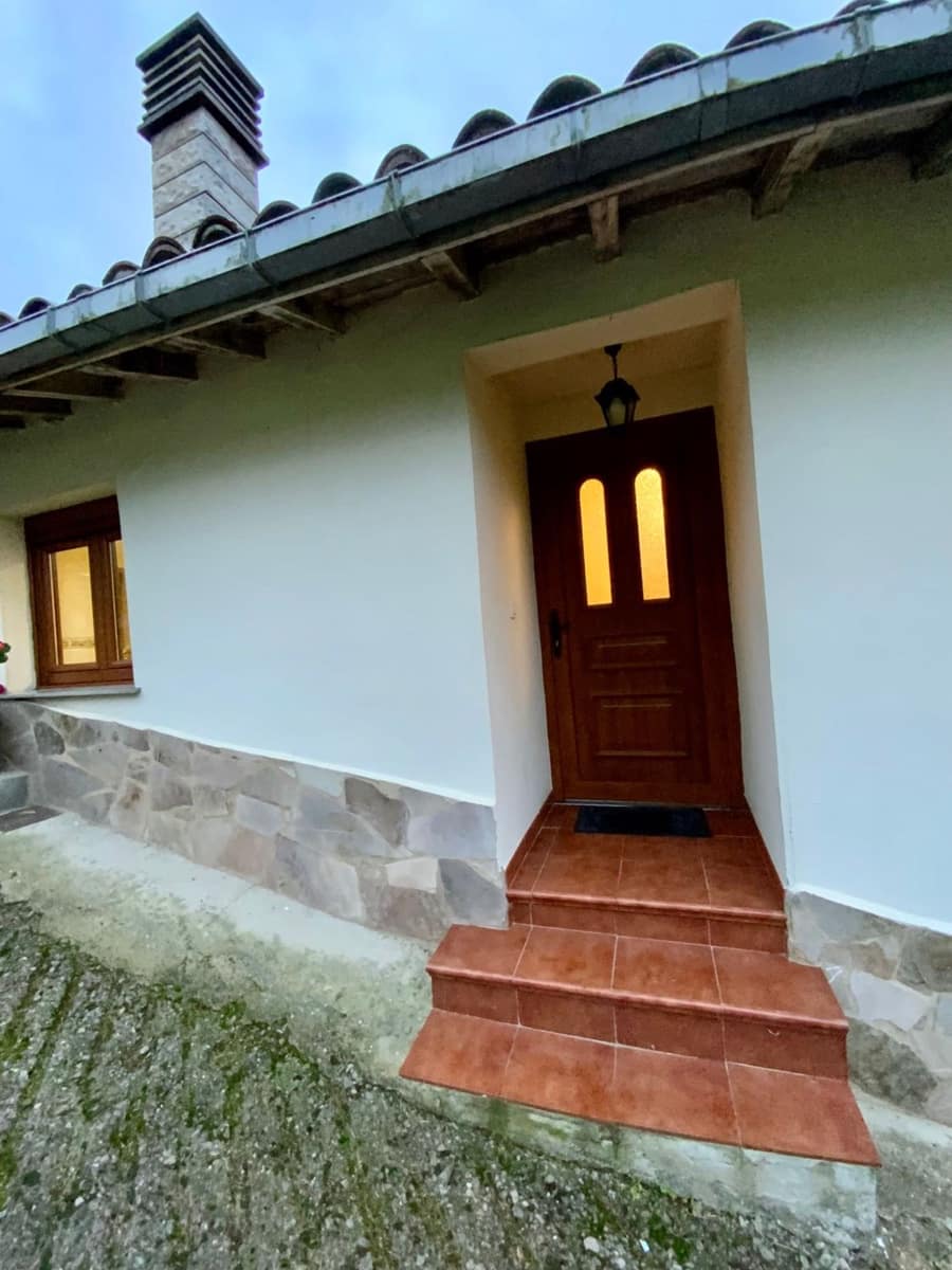 Finca/Casa Rural de 2 habitaciones en Luarca en venta con garaje - 149.000 € (Ref: 9643675)