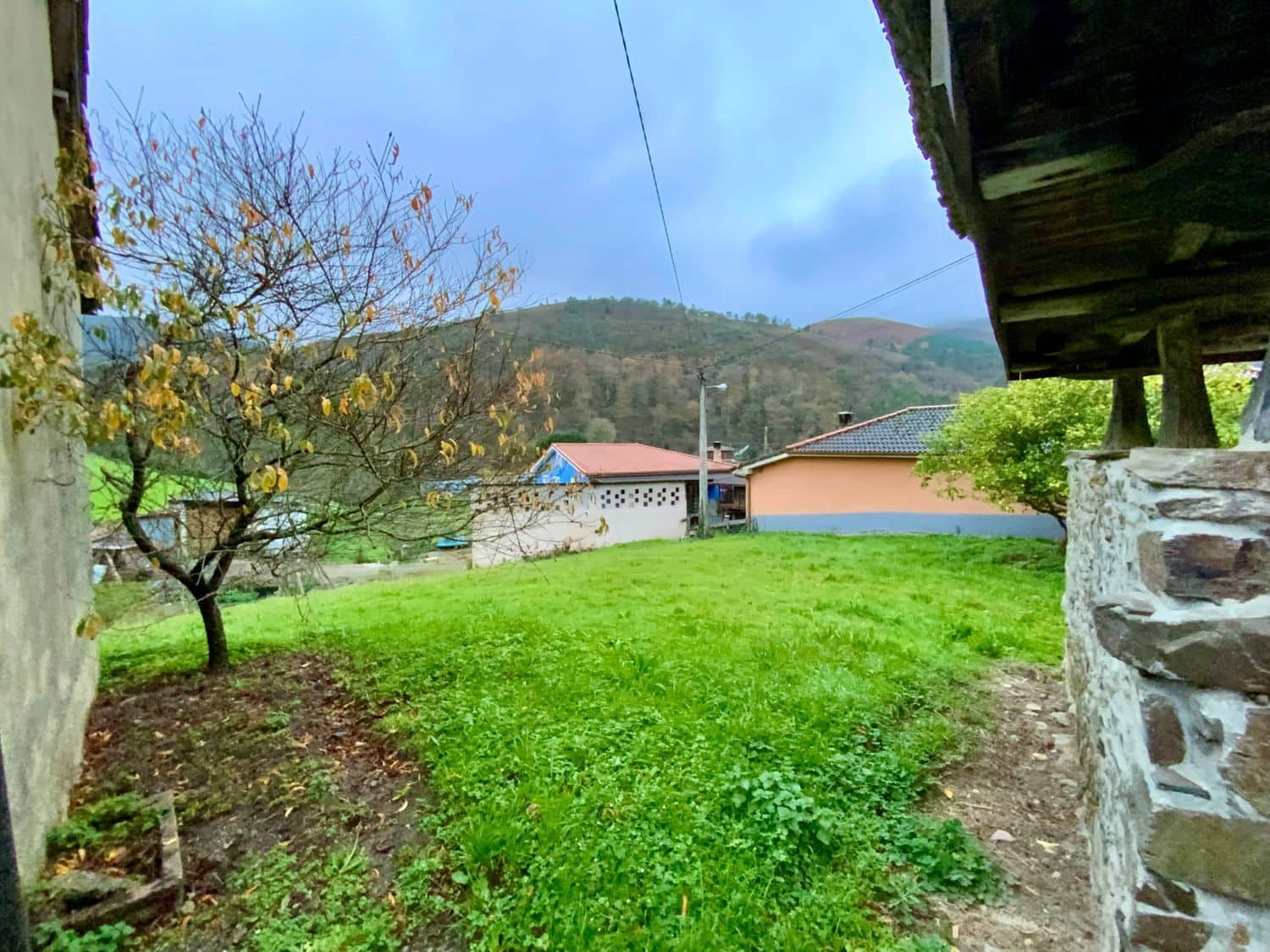 Finca/Casa Rural de 2 habitaciones en Luarca en venta con garaje - 149.000 € (Ref: 9643675)