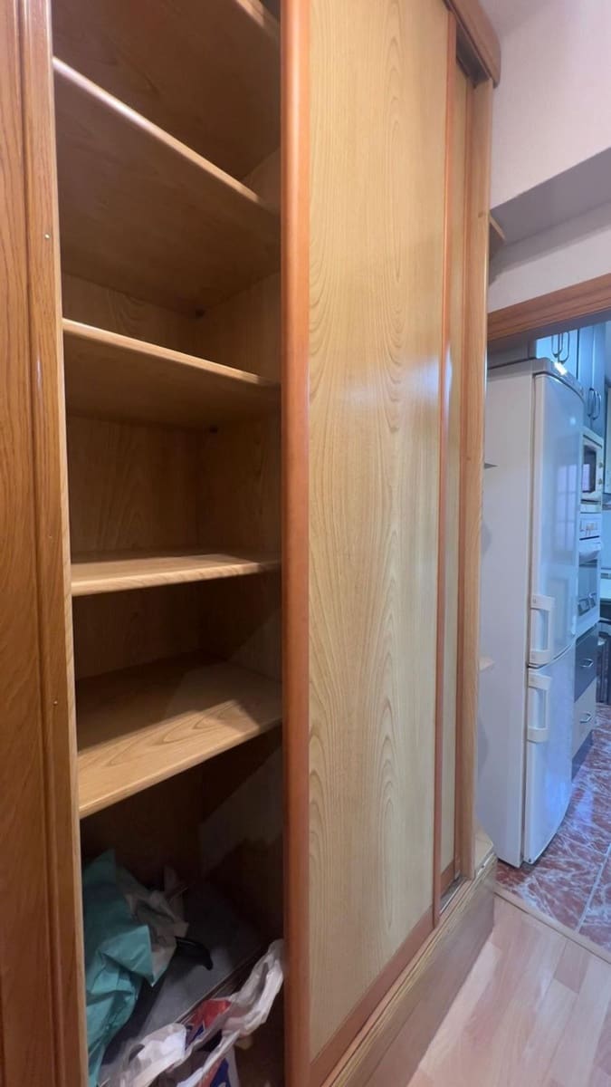 3 soveværelse Lejlighed til salg i Gijon med garage - € 183.000 (Ref: 9647776)