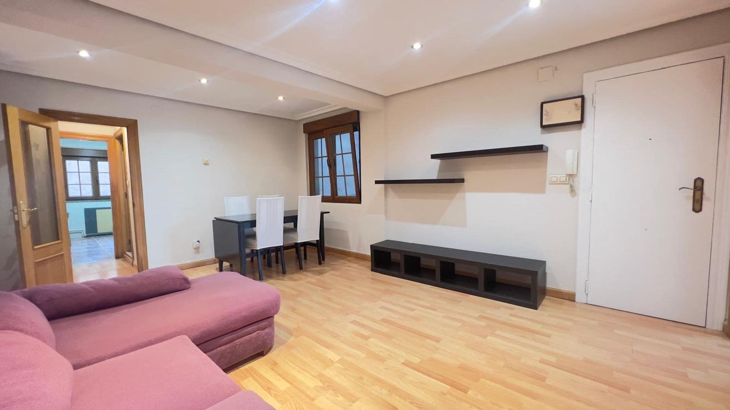 3 soveværelse Lejlighed til salg i Gijon med garage - € 183.000 (Ref: 9647776)