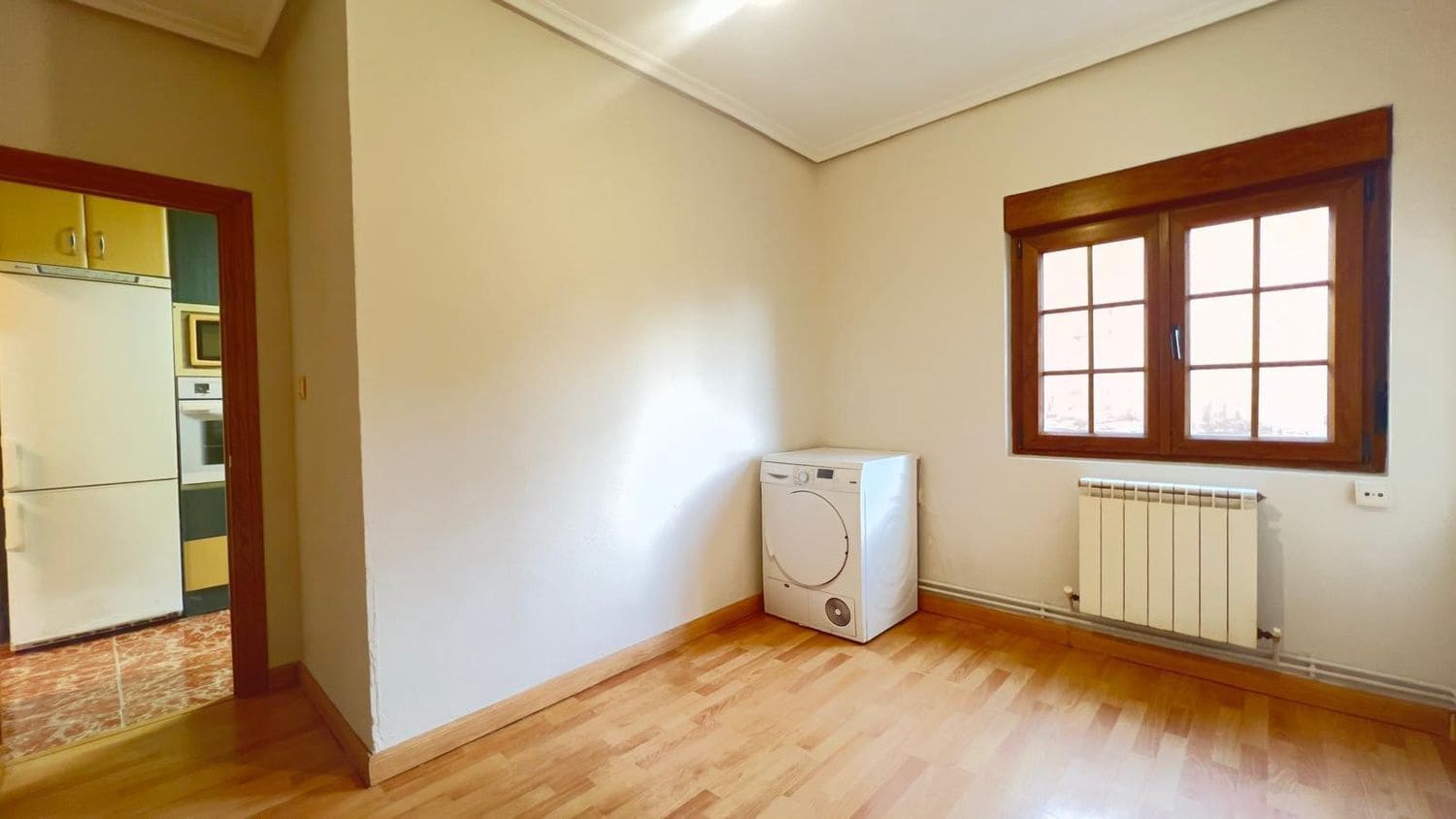 3 soveværelse Lejlighed til salg i Gijon med garage - € 183.000 (Ref: 9647776)