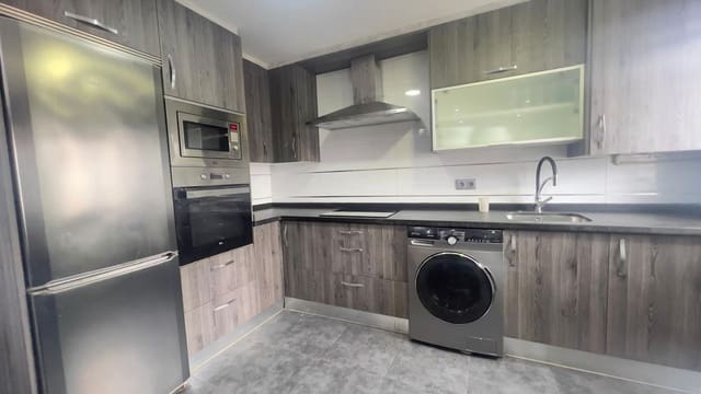 3 soveværelse Lejlighed til salg i Centro Urbano, Gijón med garage - € 183.000 (Ref: 9647777)