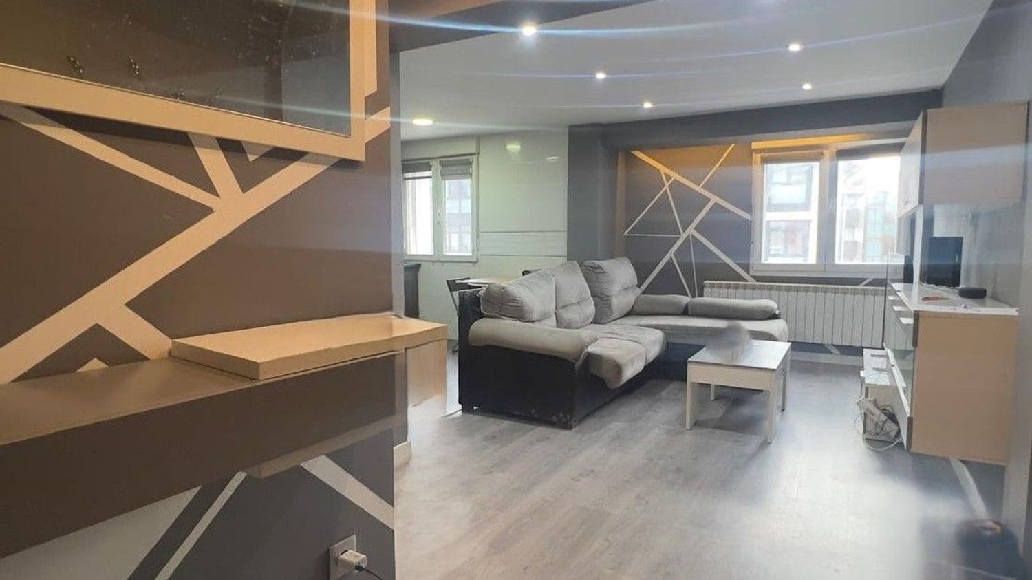 3 soveværelse Lejlighed til salg i Gijon med garage - € 183.000 (Ref: 9647777)