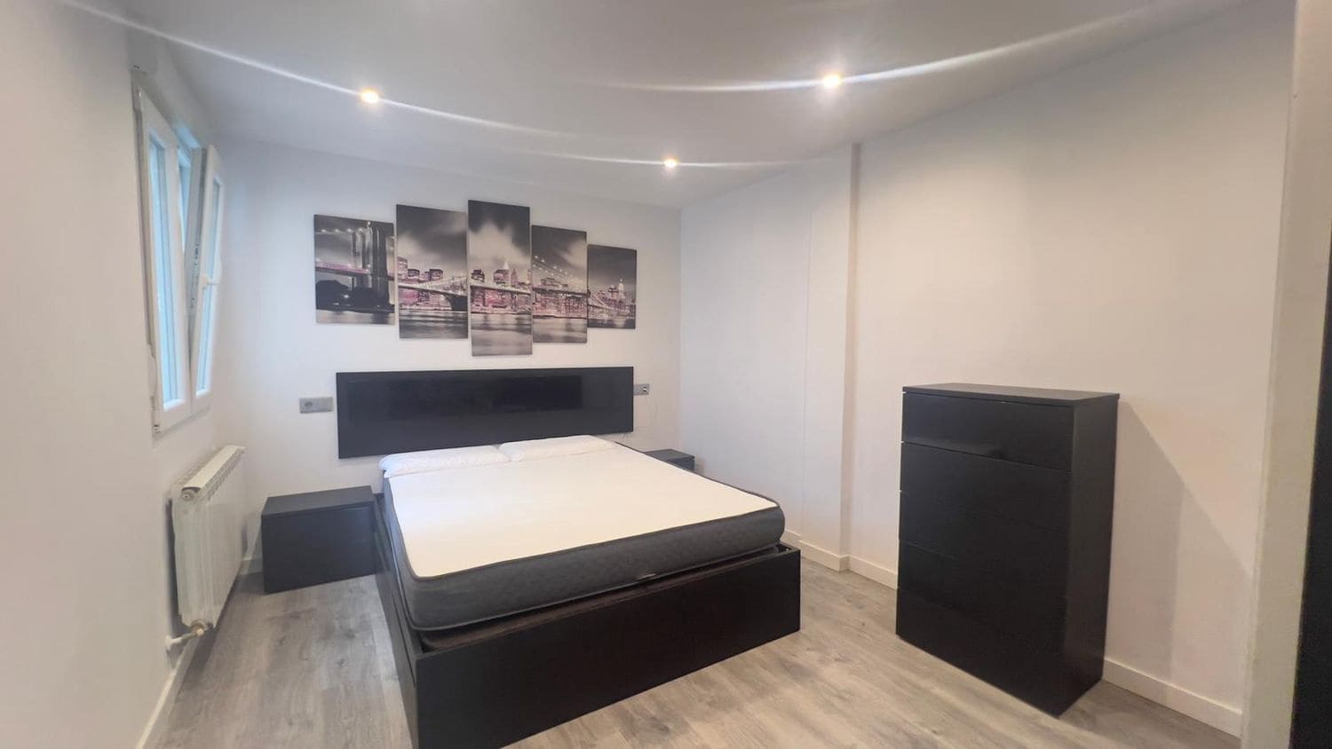 3 soveværelse Lejlighed til salg i Gijon med garage - € 183.000 (Ref: 9647777)