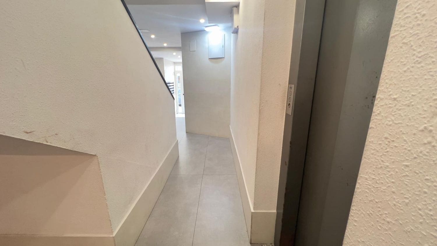 3 soveværelse Lejlighed til salg i Gijon med garage - € 183.000 (Ref: 9647777)