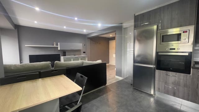 3 soveværelse Lejlighed til salg i Centro Urbano, Gijón med garage - € 183.000 (Ref: 9647777)