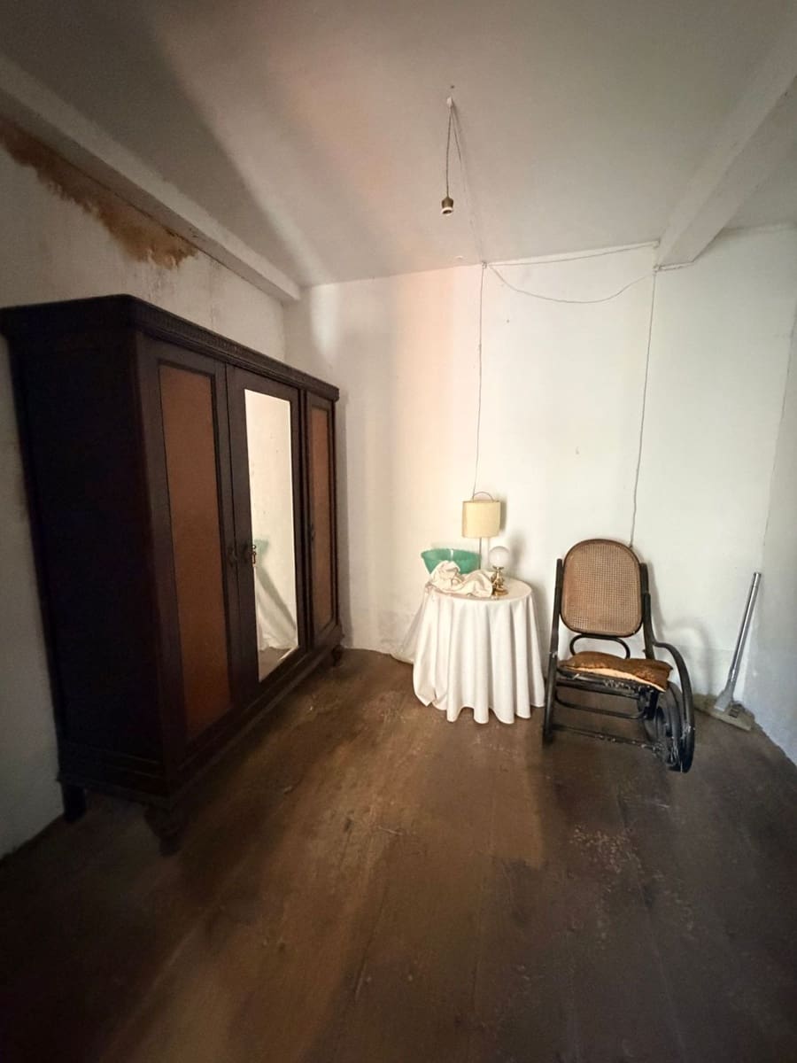 Chalet de 5 habitaciones en Castropol en venta con garaje - 375.000 € (Ref: 9647779)