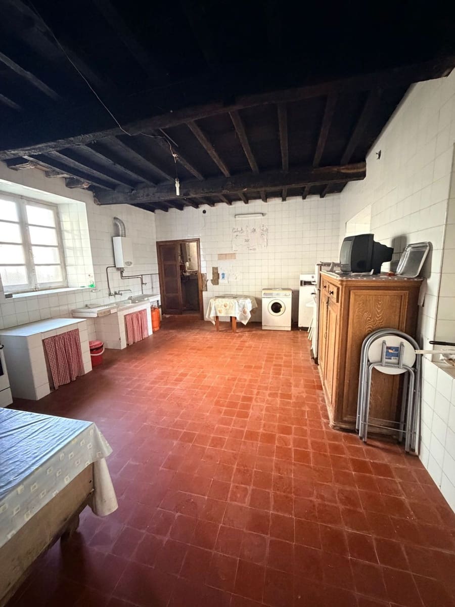 Chalet de 5 habitaciones en Castropol en venta con garaje - 375.000 € (Ref: 9647779)