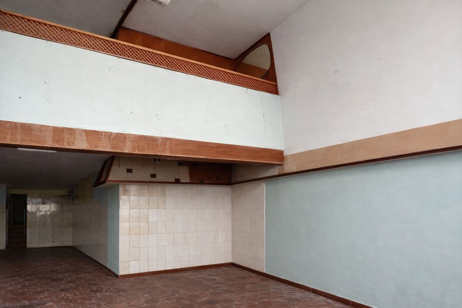 Kaupallinen myytävänä paikassa Gijon - 60 000 € (Ref: 9651088)