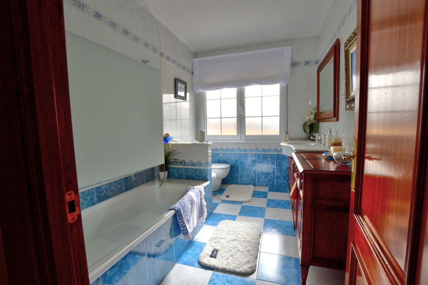 5 sovrum Villa till salu i Aviles med garage - 645 000 € (Ref: 9651089)