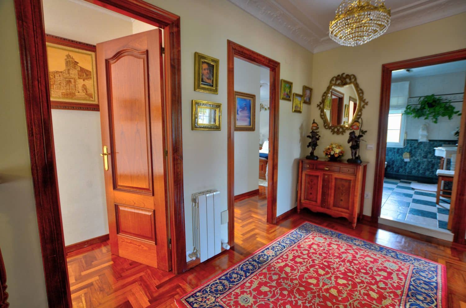 5 sovrum Villa till salu i Aviles med garage - 645 000 € (Ref: 9651089)