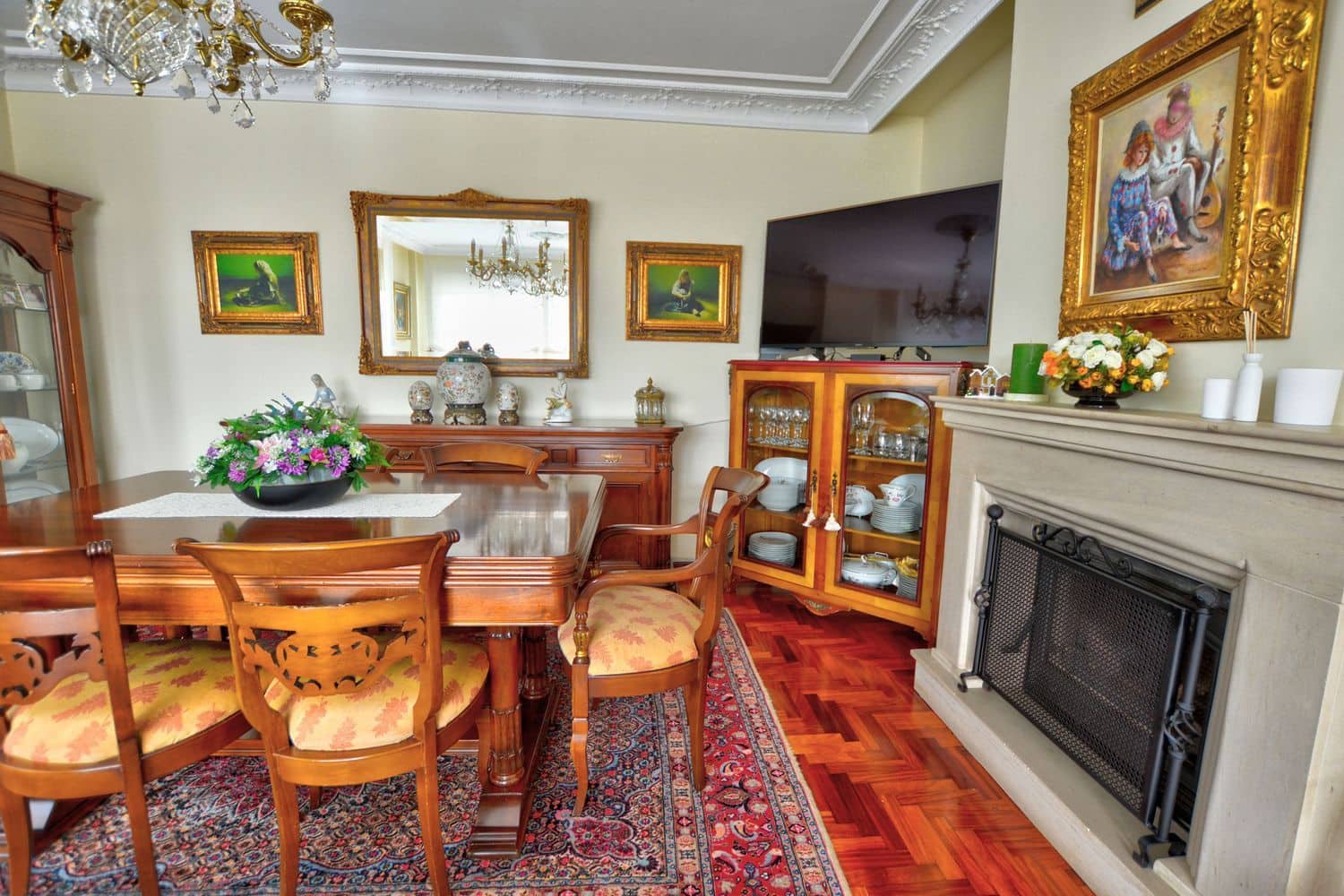 5 sovrum Villa till salu i Aviles med garage - 645 000 € (Ref: 9651089)