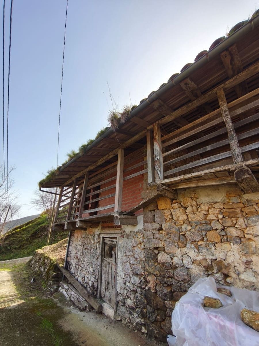 Finca/Herregård til salgs i Pilona med garasje - € 35 000 (Ref: 9655582)