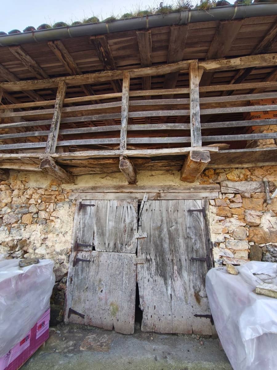 Finca/Herregård til salgs i Pilona med garasje - € 35 000 (Ref: 9655582)