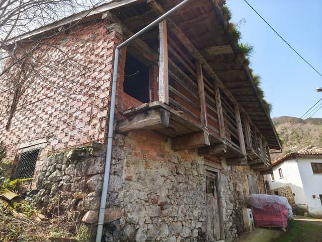 Finca/Landgut zu verkaufen in Piloña mit Garage - 35.000 € (Ref: 9655582)