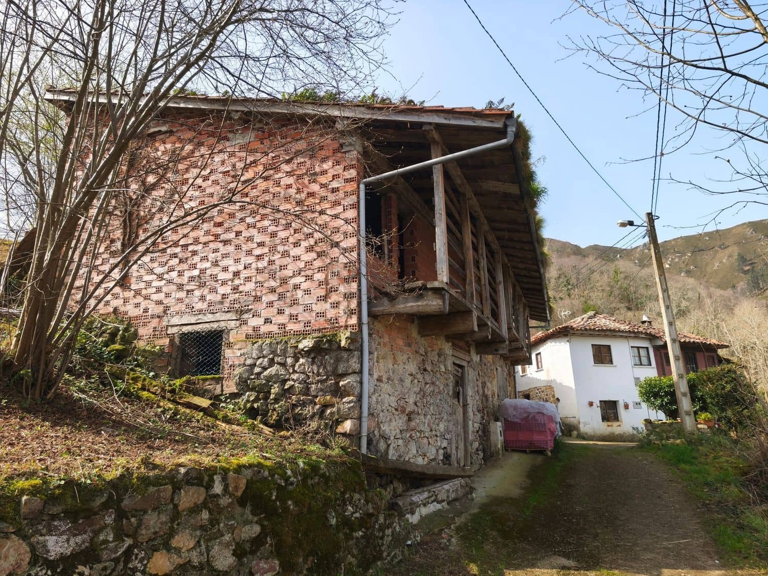 Finca/Herregård til salgs i Pilona med garasje - € 35 000 (Ref: 9655582)