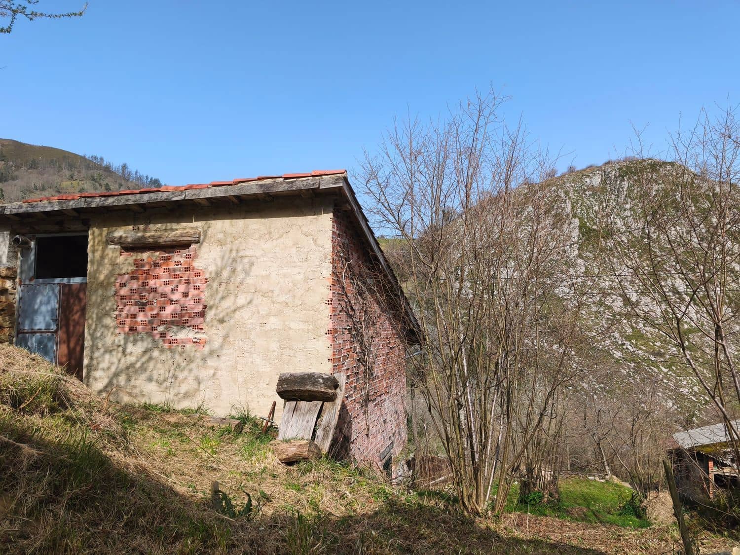 Finca/Herregård til salgs i Pilona med garasje - € 35 000 (Ref: 9655582)