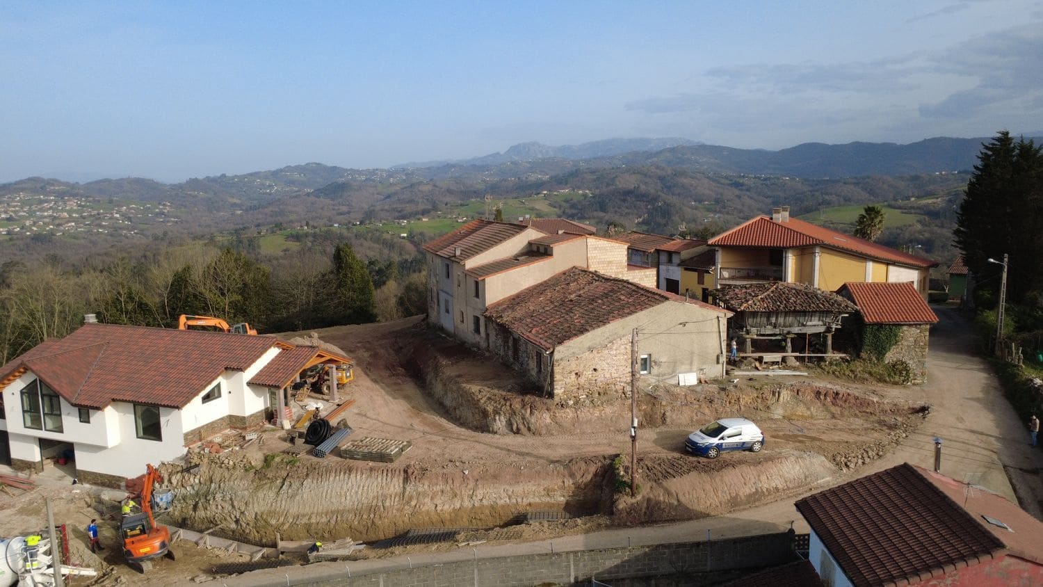 3 sovrum Hus till salu i Siero med garage - 99 900 € (Ref: 9655583)