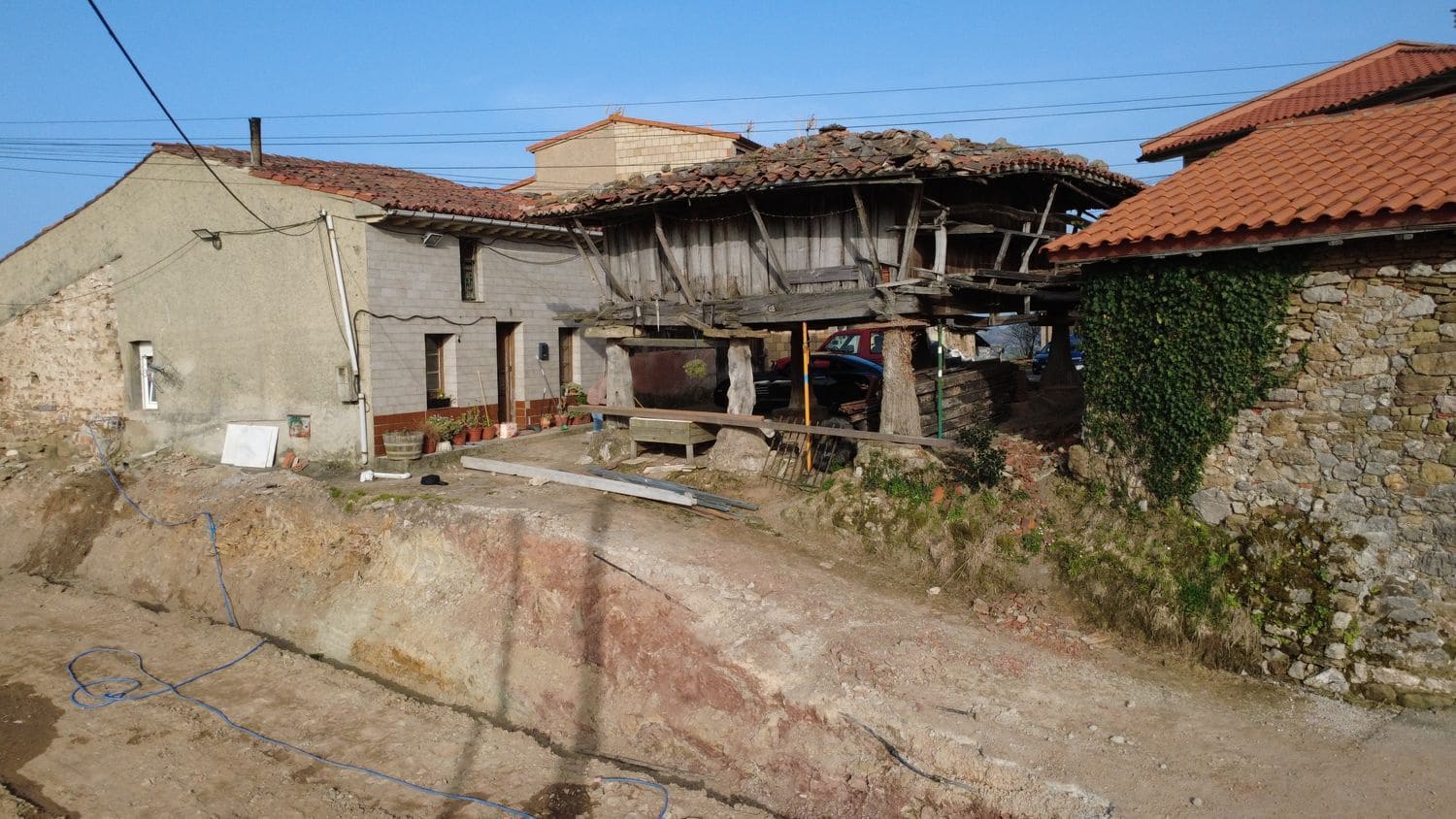 3 sovrum Hus till salu i Siero med garage - 99 900 € (Ref: 9655583)