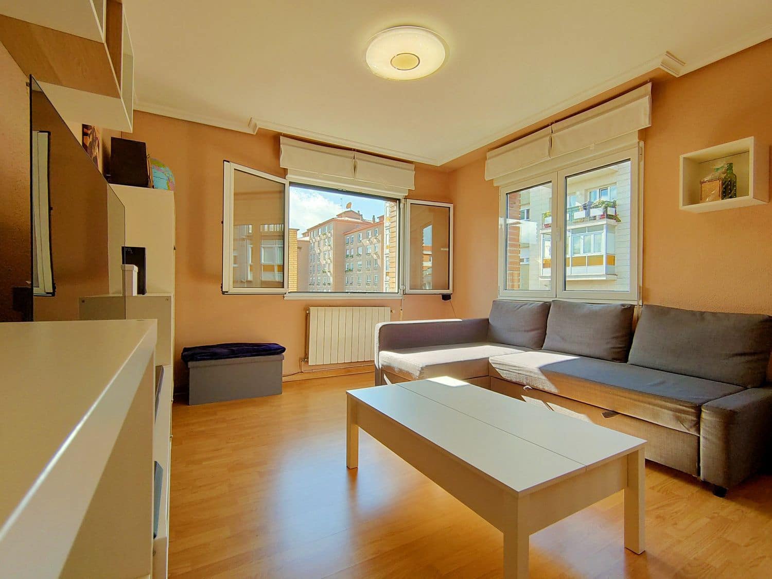 2 slaapkamer Appartement te koop in Gijon met garage - € 109.900 (Ref: 9655584)