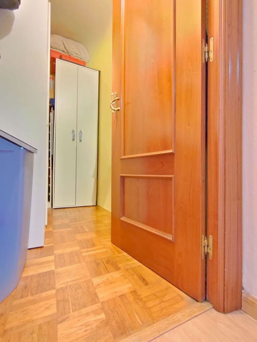 2 slaapkamer Appartement te koop in Gijon met garage - € 109.900 (Ref: 9655584)