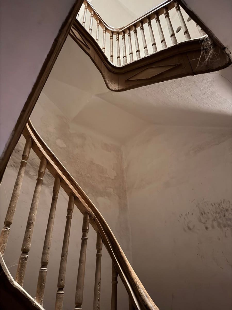 5 bedroom Apartment for sale in Cudillero with garage - € 165,000 (Ref: 9655585)