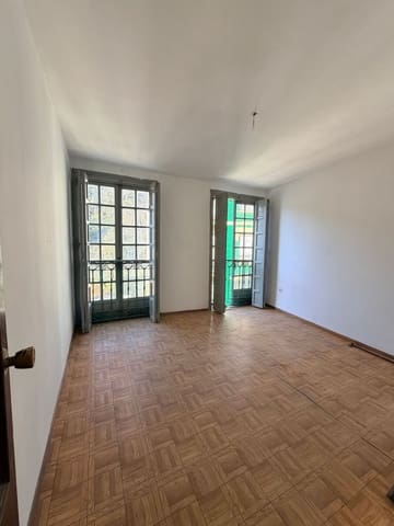 Apartamento de 5 habitaciones en Cudillero en venta con garaje - 165.000 € (Ref: 9655585)