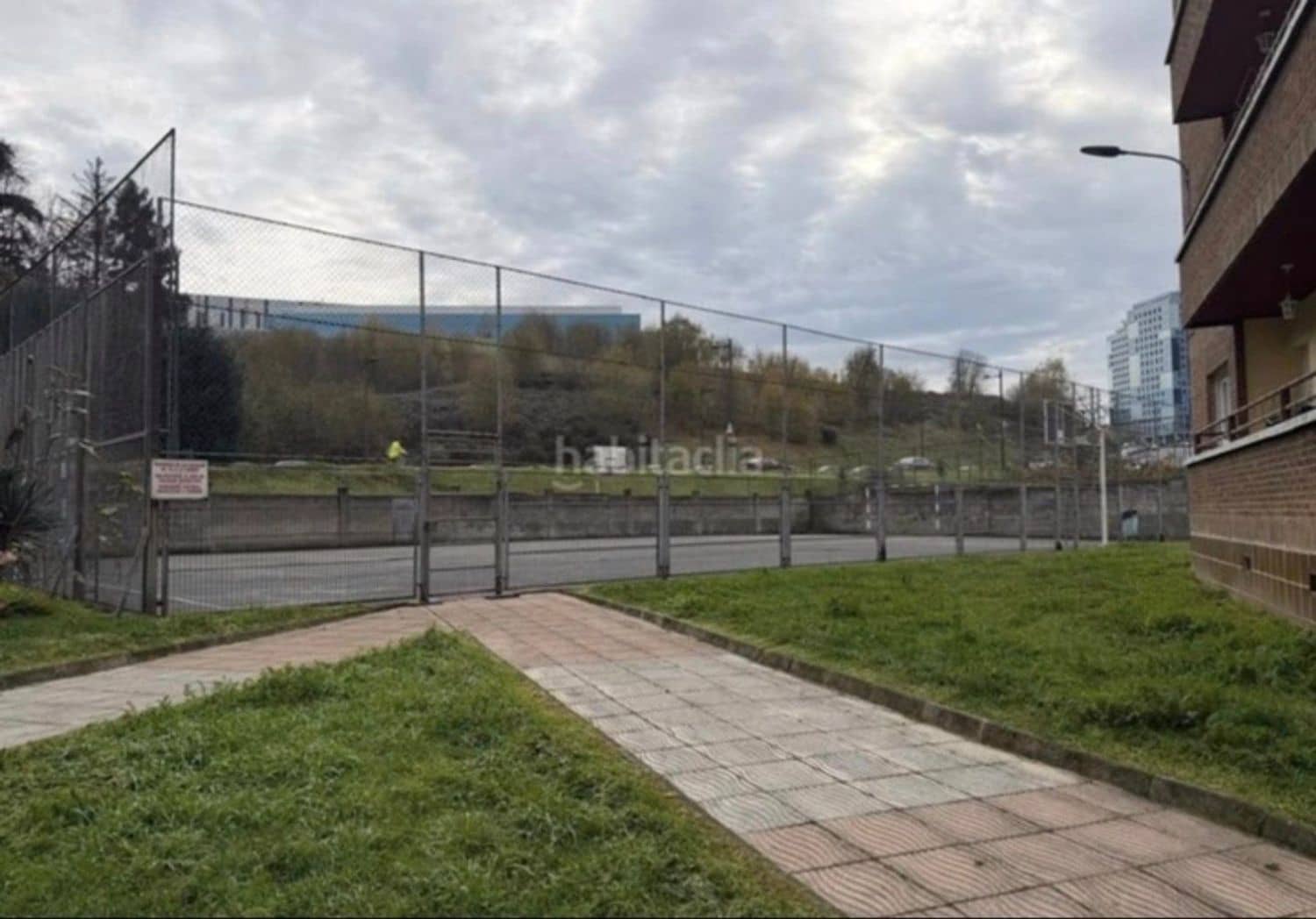 3 sypialnia Apartament na sprzedaż w Oviedo z garażem - 139 900 € (Ref: 9658177)