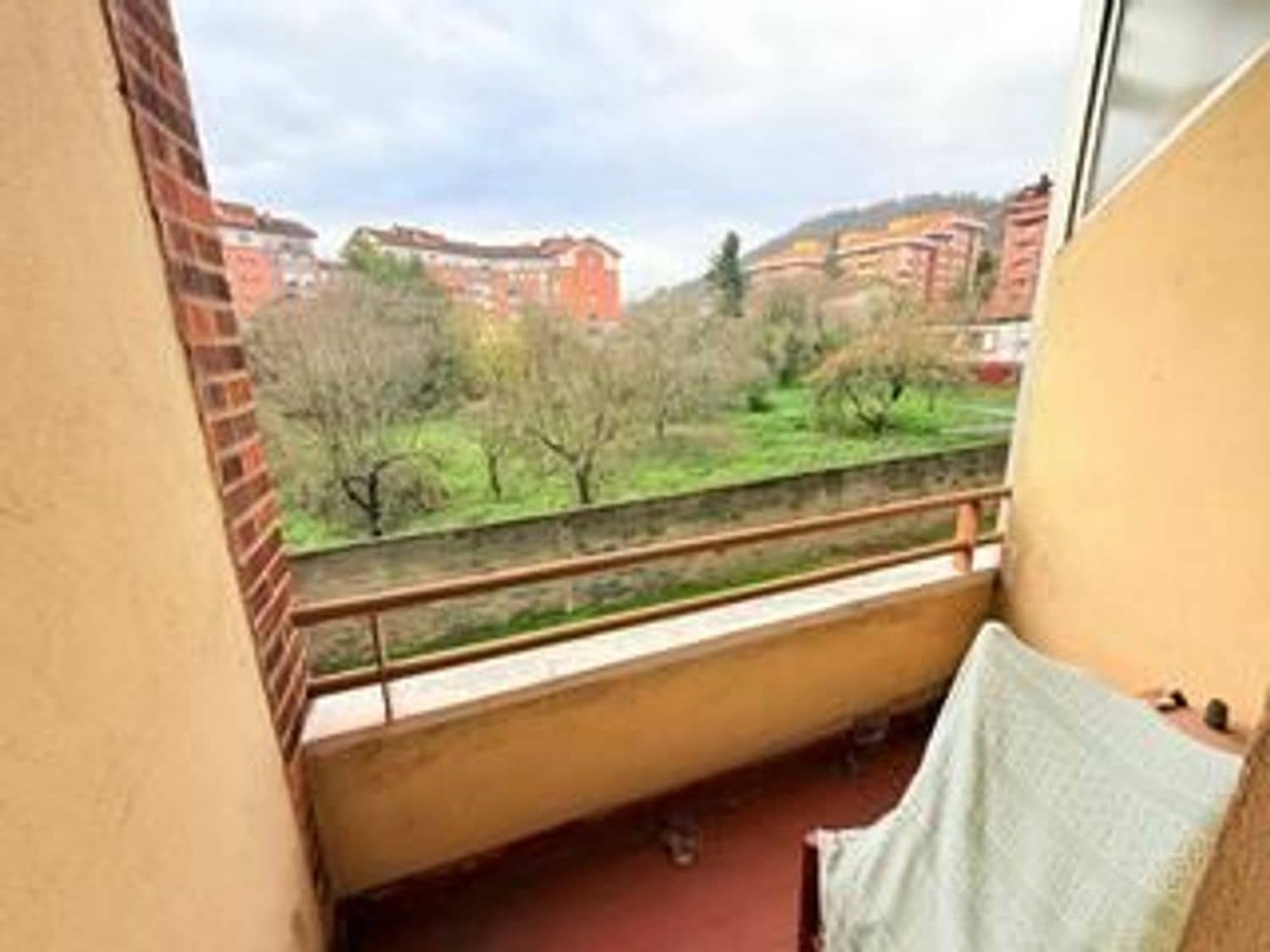 3 sypialnia Apartament na sprzedaż w Oviedo z garażem - 139 900 € (Ref: 9658177)