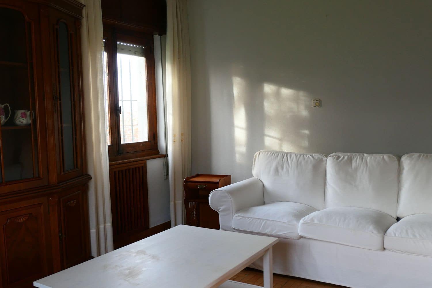 Chalet de 2 habitaciones en Gijón en venta con garaje - 400.000 € (Ref: 9658179)