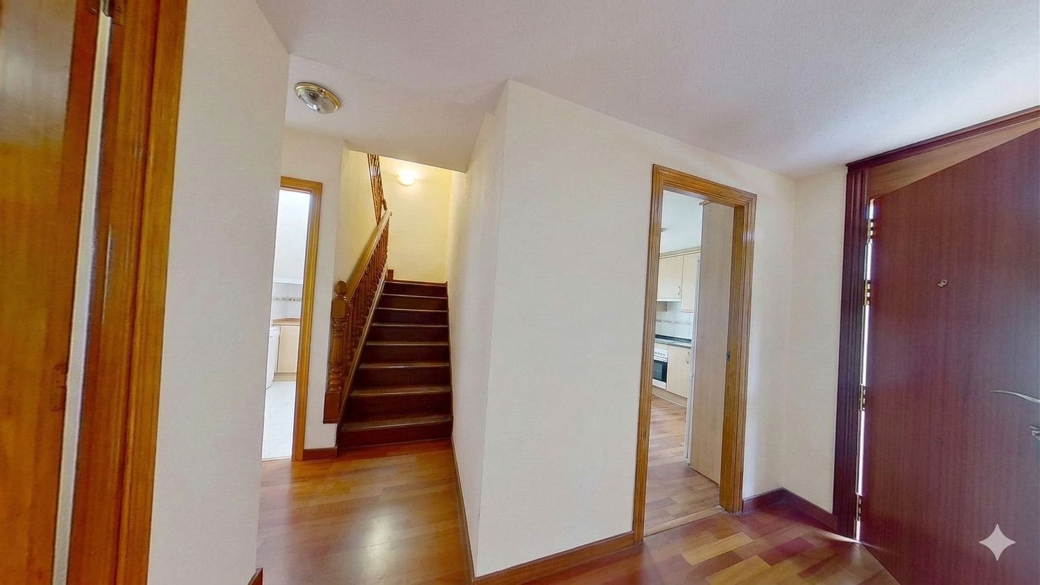 5 bedroom Townhouse for sale in Las Rozas de Madrid with pool garage - € 925,000 (Ref: 9660829)