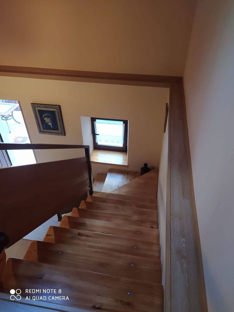 4 soveværelse Finca/Landehus til salg i Navia med garage - € 260.000 (Ref: 9660830)