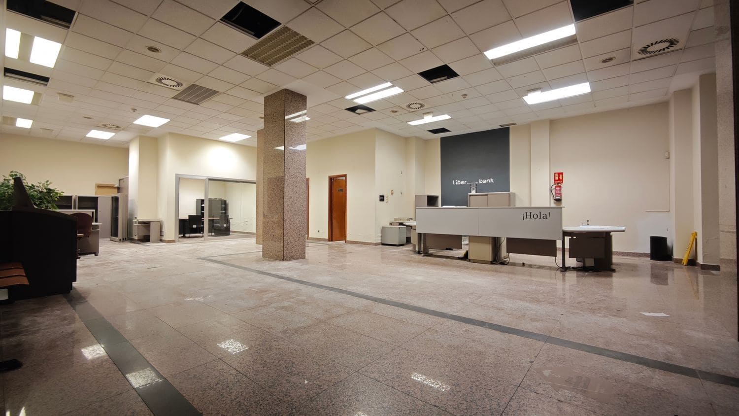 Commerciale in vendita in Gijon - 273.400 € (Rif: 9665694)