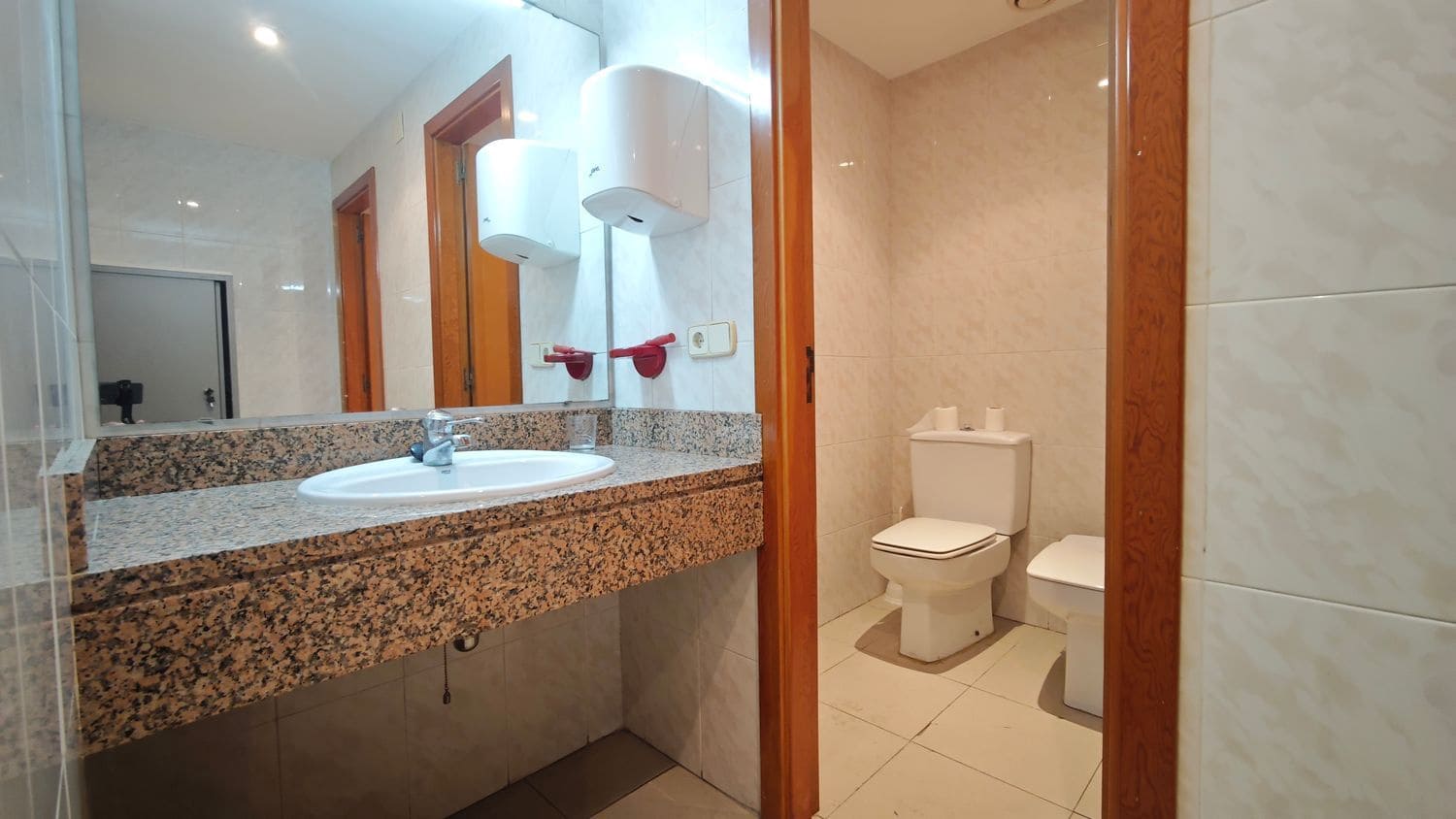 Commerciale in vendita in Gijon - 273.400 € (Rif: 9665694)