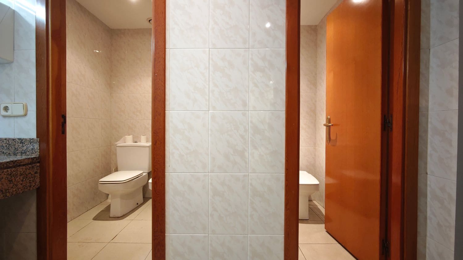 Commerciale in vendita in Gijon - 273.400 € (Rif: 9665694)