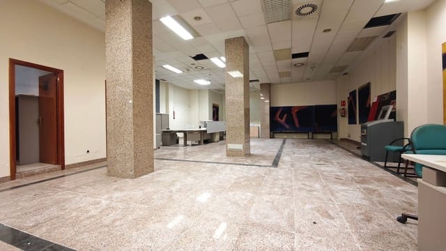 Local Commercial à vendre à Centro Urbano, Gijón - 273 400 € (Ref: 9665694)