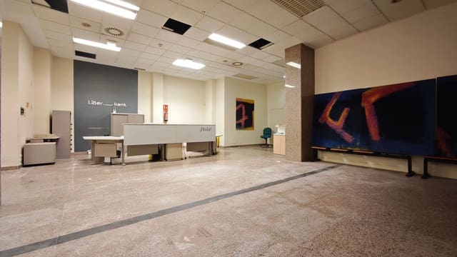 Local Commercial à vendre à Centro Urbano, Gijón - 273 400 € (Ref: 9665694)