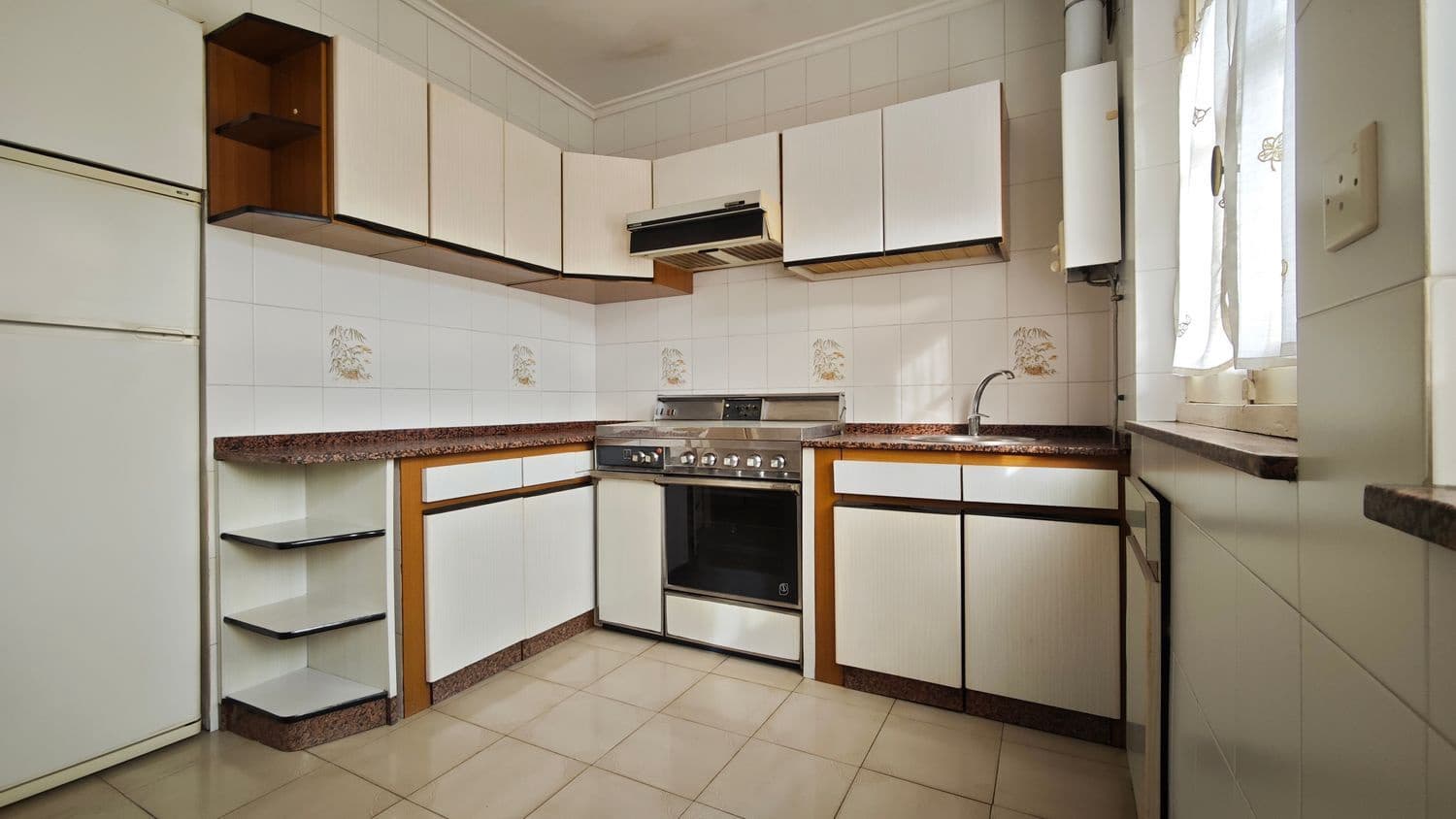 3 Zimmer Apartment zu verkaufen in Oviedo mit Garage - 59.000 € (Ref: 9676798)