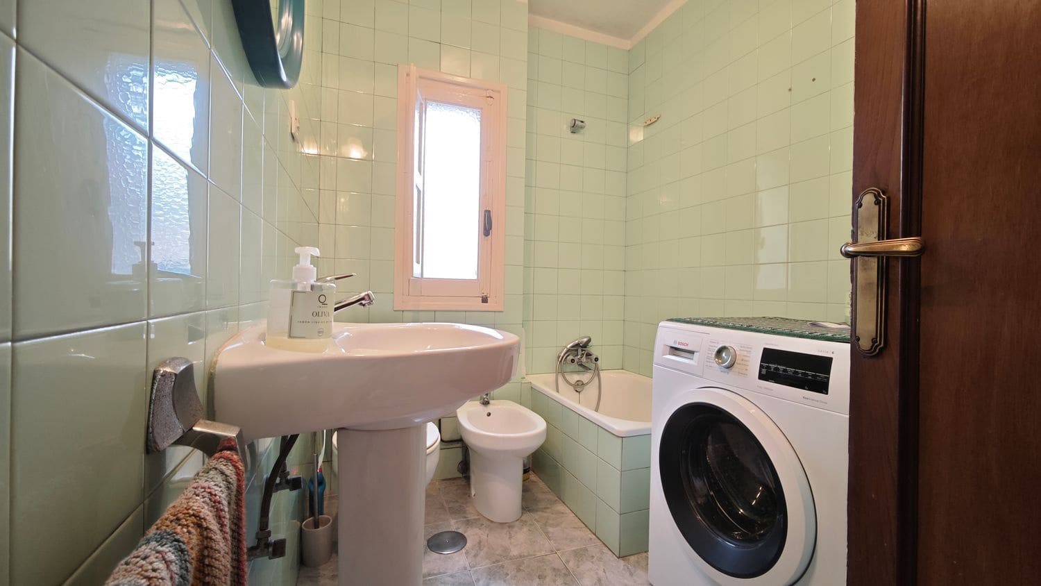 3 Zimmer Apartment zu verkaufen in Oviedo mit Garage - 59.000 € (Ref: 9676798)