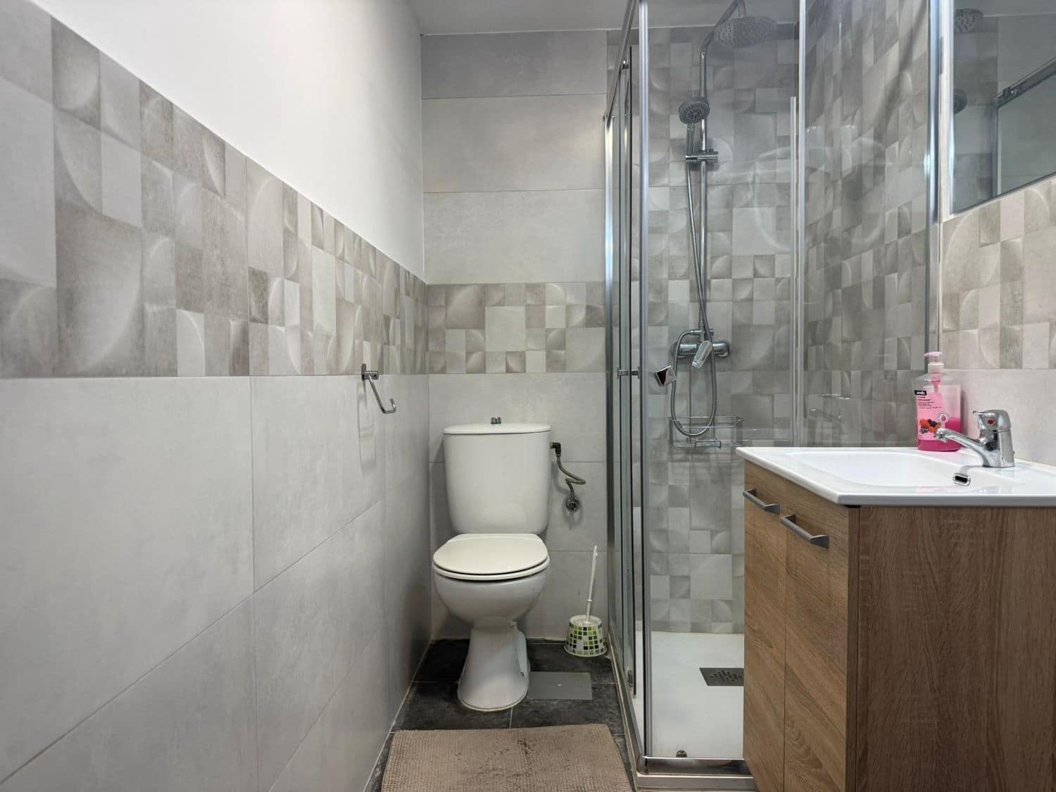 Apartamento de 6 habitaciones en Avilés en venta con garaje - 339.900 € (Ref: 9682225)