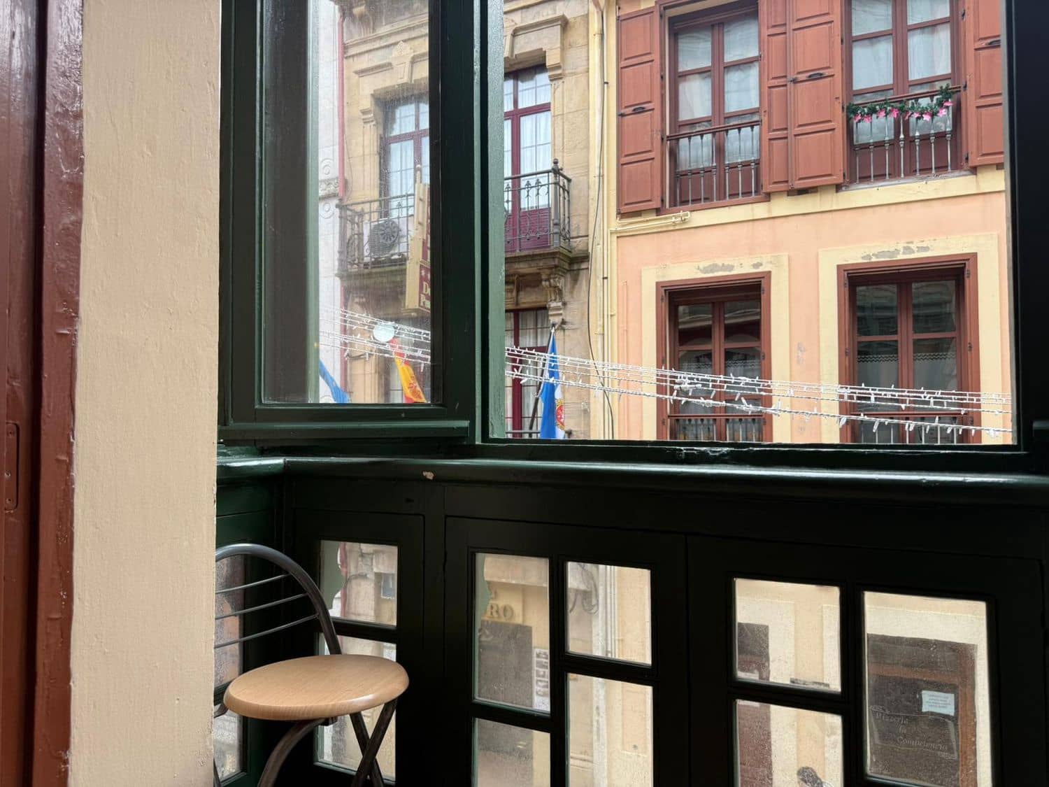 Apartamento de 6 habitaciones en Avilés en venta con garaje - 339.900 € (Ref: 9682225)