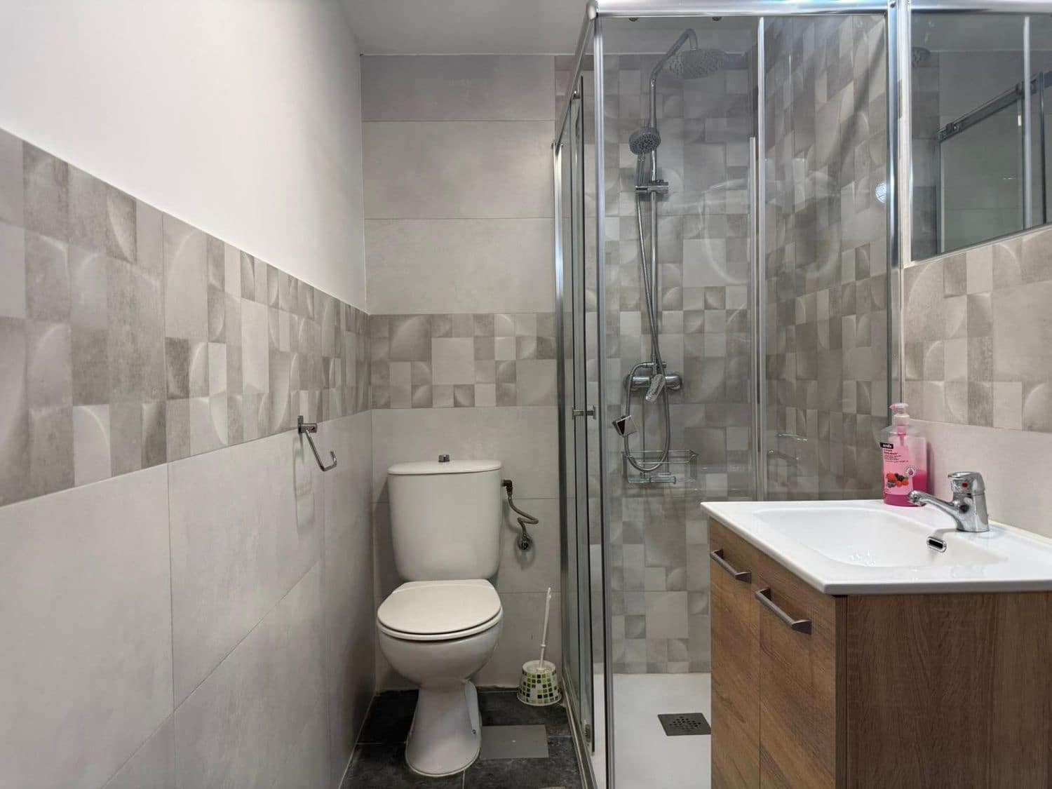 Apartamento de 6 habitaciones en Avilés en venta con garaje - 339.900 € (Ref: 9682225)